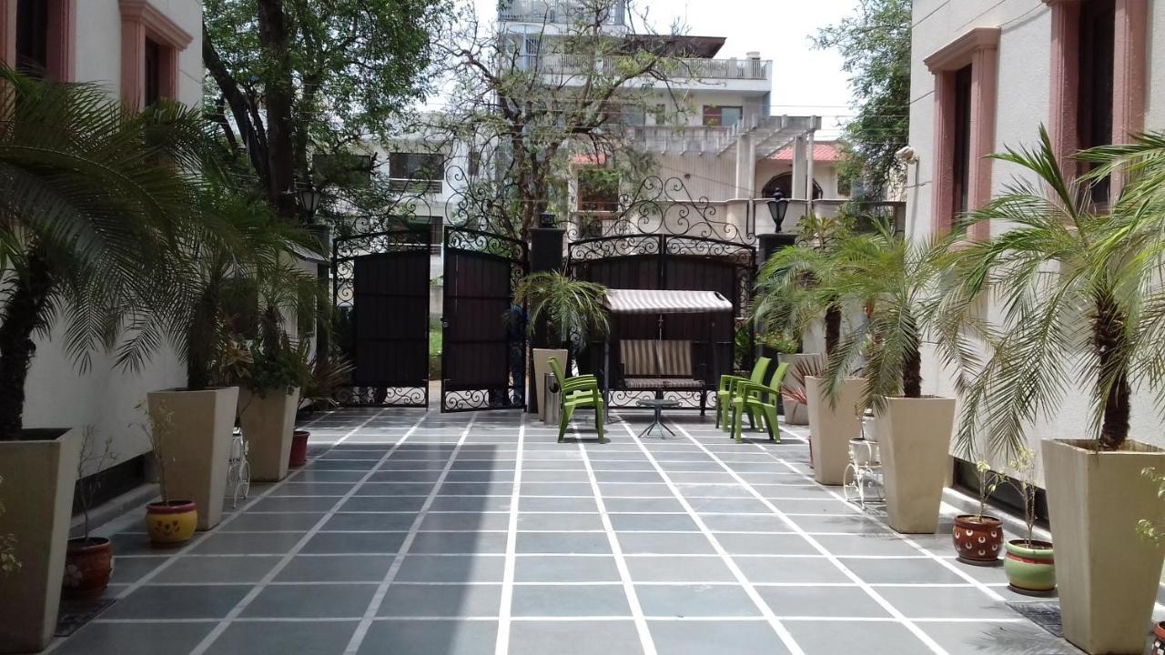 Enkay Residency V Block-Cyber City Gurgaon Extérieur photo